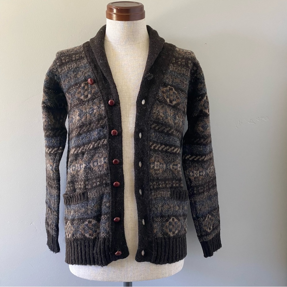 Jamieson’s of Shetland men's gray/brown wool Fair Isle shawl collar cardigan, XS - Picture 2 of 11